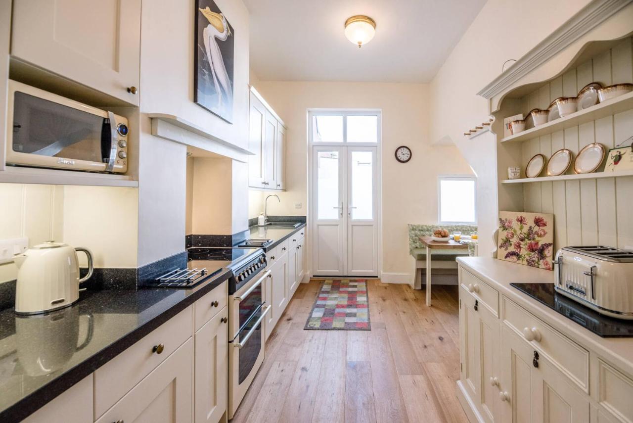 No 12, Southwold Apartment ภายนอก รูปภาพ