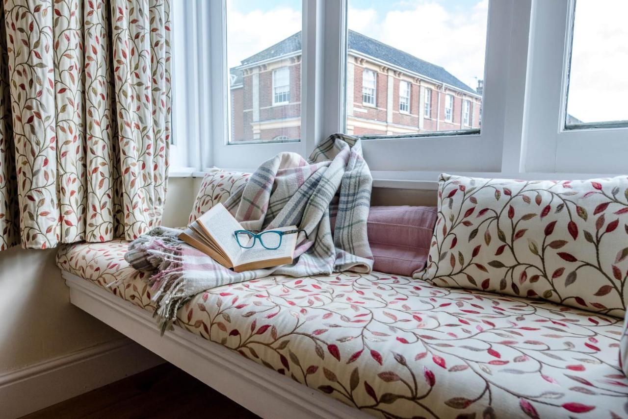 No 12, Southwold Apartment ภายนอก รูปภาพ