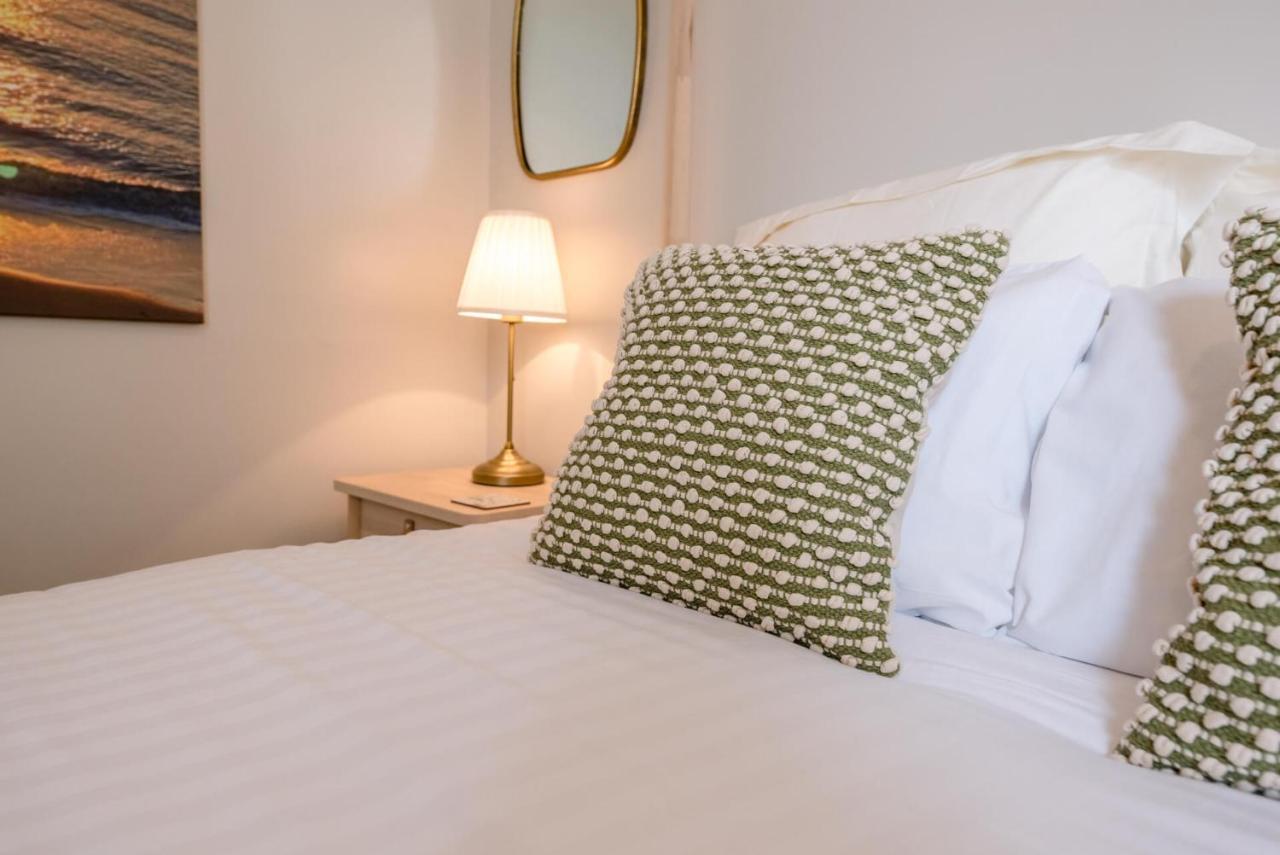 No 12, Southwold Apartment ภายนอก รูปภาพ